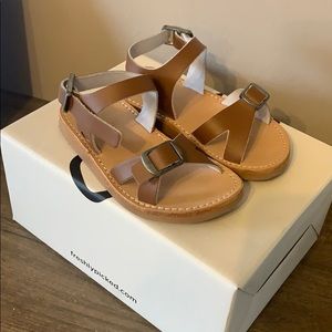 Freshly Picked toddler sandals...Like new!